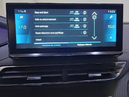 Photo 63 Peugeot 3008  BlueHDi 130ch S&S EAT8