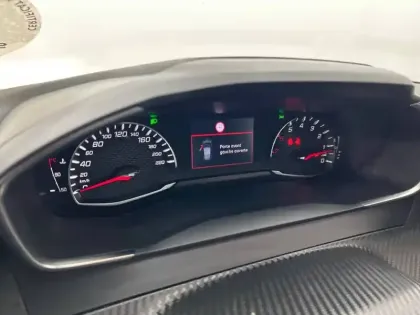 Photo 51 Peugeot 208  PureTech 75 S&S BVM5