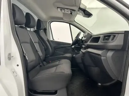 Photo 52 Renault Trafic  FGN L1H1 3000 KG BLUE DCI 130