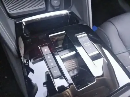 Photo 11 Citroën C4 Gén. III Ph1 C-Series 5