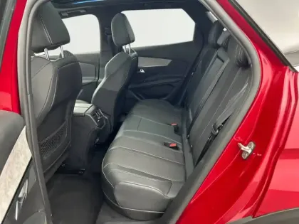 Photo 83 Peugeot 3008  Hybrid 225 e-EAT8