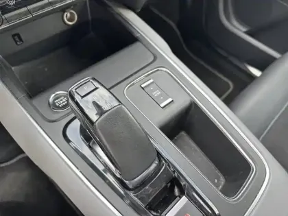 Photo 13 Citroën C5 aircross  Hybride Rechargeable 225 S&S e-EAT8