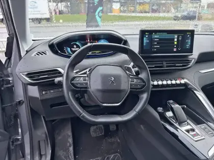 Photo 8 Peugeot 3008  Hybrid 225 e-EAT8