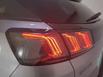 Photo 36 Peugeot 3008 Gén. II Ph2 Allure Pack 5