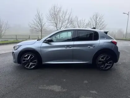 Photo 22 Peugeot 208  Hybrid 110 e-DCS6