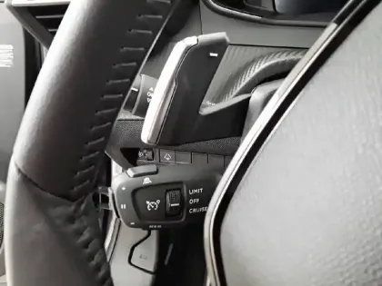 Photo 18 Peugeot 2008  Hybrid 145 e-DCS6