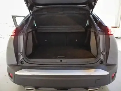 Photo 5 Peugeot 2008  PureTech 130 S&S EAT8