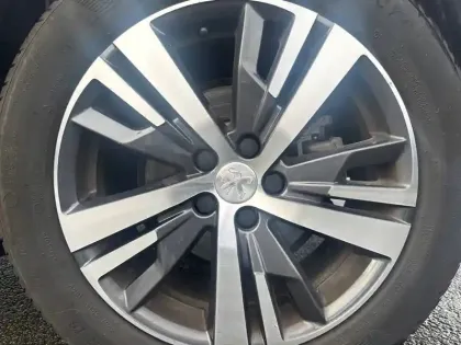 Photo 12 Peugeot 3008  BlueHDi 130ch S&S EAT8