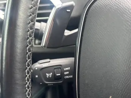 Photo 36 Peugeot 3008  BlueHDi 130ch S&S EAT8