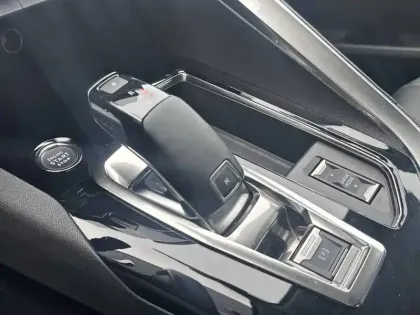 Photo 13 Peugeot 3008  BlueHDi 130ch S&S EAT8