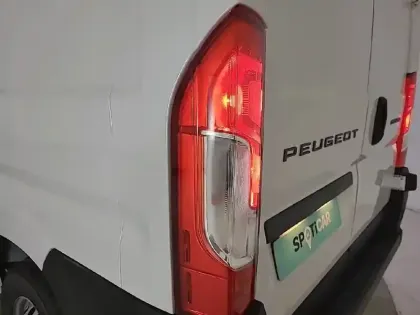 Photo 36 Peugeot Boxer  FGN TOLE 3.5 T L2H2 140 S&S BVA8
