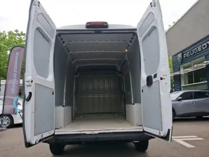 Photo 5 Peugeot Boxer  FGN TOLE 3.5 T L2H2 140 S&S BVA8