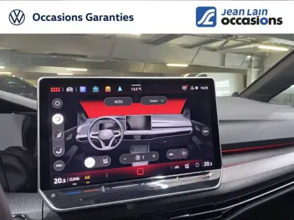 Photo 18 Volkswagen Golf  1.5 eTSI EVO2 150 DSG7