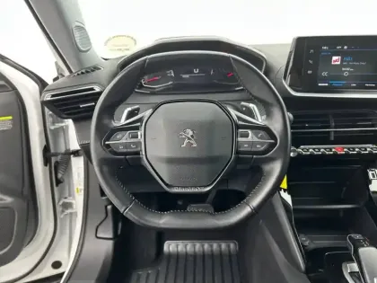 Photo 8 Peugeot 2008 Gén. II Ph1 NG Style 5