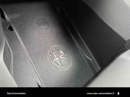 Photo 21 Alfa Romeo Tonale  1.3 Hybride Rechargeable PHEV 280ch AT6 Q4