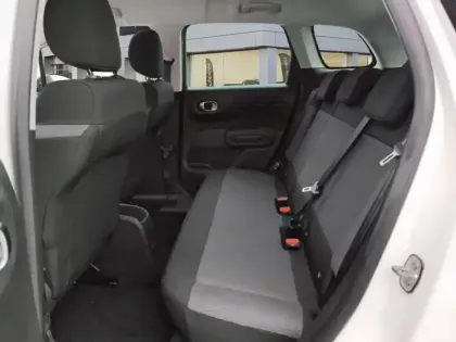 Photo 13 Citroën C3 Aircross  PureTech 110 S&S BVM6