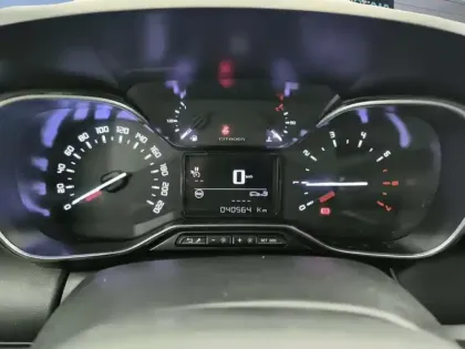 Photo 16 Citroën C3 Aircross  PureTech 110 S&S BVM6