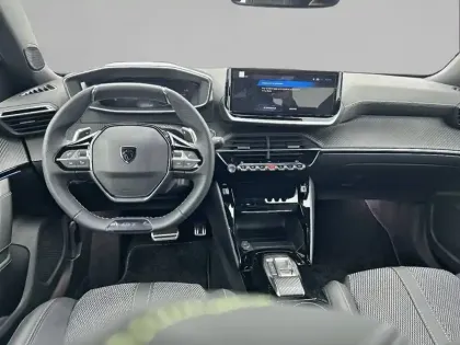 Photo 31 Peugeot 2008  Hybrid 145 e-DCS6