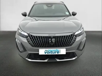 Photo 49 Peugeot 2008  Hybrid 145 e-DCS6