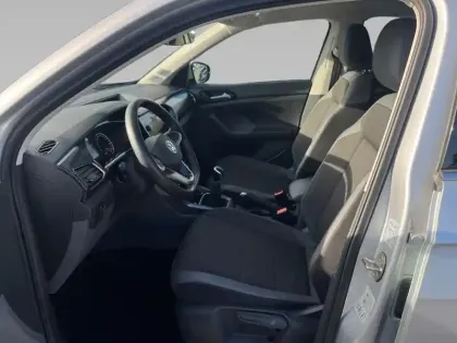 Photo 9 Volkswagen T-cross  1.0 TSI 110 Start/Stop BVM6