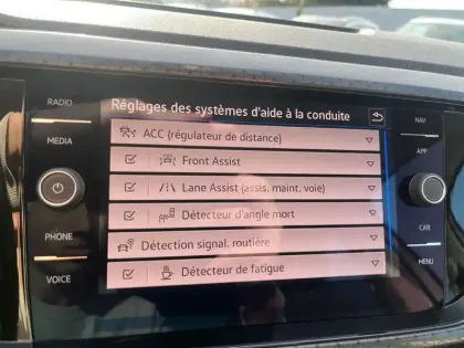 Photo 25 Volkswagen T-cross  1.0 TSI 110 Start/Stop BVM6