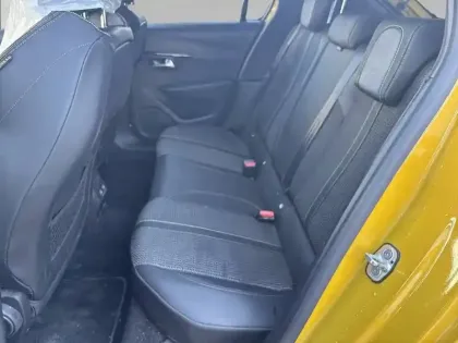 Photo 11 Peugeot 208  PureTech 100 S&S EAT8