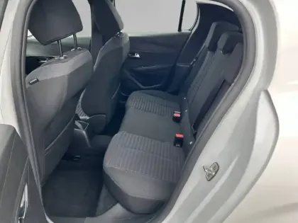 Photo 61 Peugeot 208  PureTech 75 S&S BVM5
