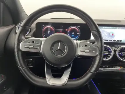 Photo 22 Mercedes EQA  250