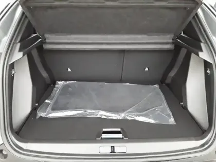 Photo 5 Peugeot 2008  Hybrid 145 e-DCS6