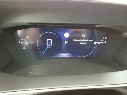 Photo 9 Peugeot 2008  Hybrid 145 e-DCS6