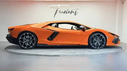 Photo 45 Lamborghini Revuelto  6.5 V12 1015