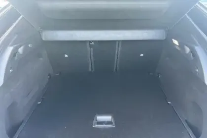 Photo 8 Peugeot 3008  Hybrid 136 e-DCS6