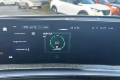 Photo 23 Peugeot 3008  Hybrid 136 e-DCS6