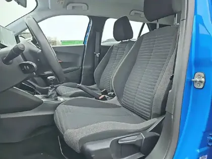 Photo 10 Peugeot 2008  PureTech 100 S&S BVM6