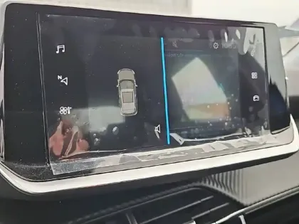 Photo 20 Peugeot 2008  PureTech 100 S&S BVM6