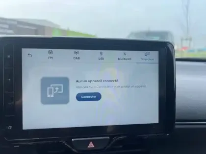 Photo 66 Toyota Yaris  Cross Hybride 116h 2WD