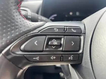 Photo 102 Toyota Yaris  Cross Hybride 116h 2WD