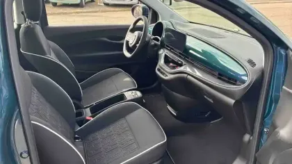 Photo 29 Fiat 500  e 95 ch