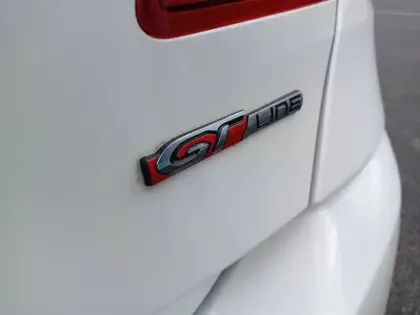 Photo 19 Peugeot 308  PureTech 130ch S&S EAT8