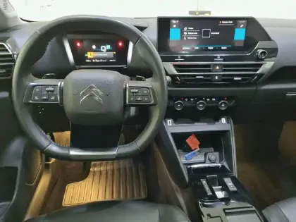 Photo 7 Citroën C4  PureTech 130 S&S EAT8