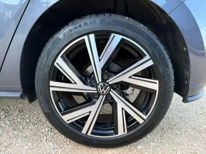 Photo 38 Volkswagen Polo  1.0 TSI 116 S&S DSG7