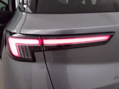 Photo 16 Opel Mokka  Electrique 136 ch & Batterie 50 kWh