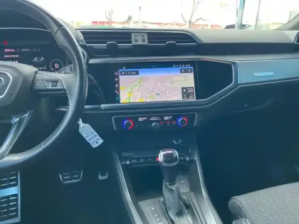 Photo 14 Audi Q3  Sportback 45 TFSIe  245 ch S tronic 6