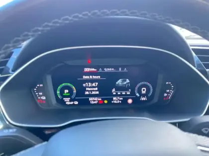 Photo 12 Audi Q3  Sportback 45 TFSIe  245 ch S tronic 6