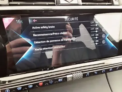 Photo 19 DS DS 7 DS7 Crossback Hybride E-Tense 300 EAT8 4x4