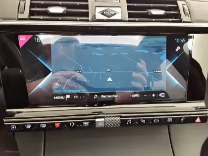 Photo 14 DS DS 7 DS7 Crossback Hybride E-Tense 300 EAT8 4x4