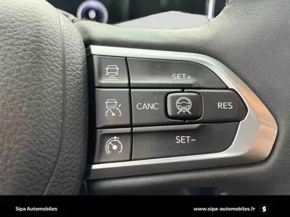 Photo 16 Jeep Compass  1.5 Turbo T4 130 ch BVR7 e-Hybrid