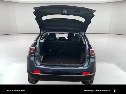 Photo 8 Jeep Compass  1.5 Turbo T4 130 ch BVR7 e-Hybrid