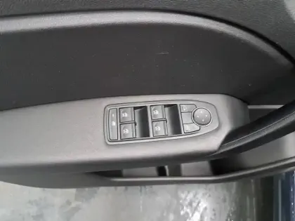 Photo 27 Renault Captur  TCe 90