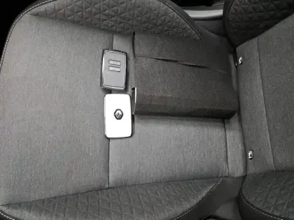 Photo 39 Renault Captur  TCe 90